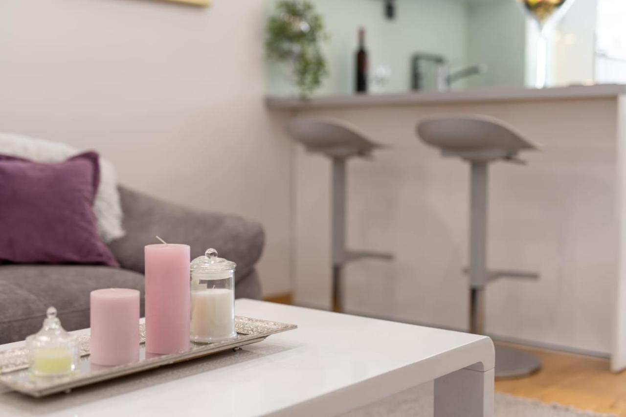 Lux Apartment Ema Каштела Экстерьер фото